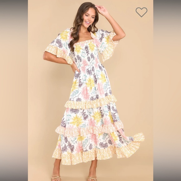 NEW Floral Print Smocked Maxi Dress - Picture 6 of 6